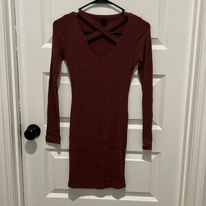 The Classic USA Women’s cross top long sleeve dress size L, perfect condition.